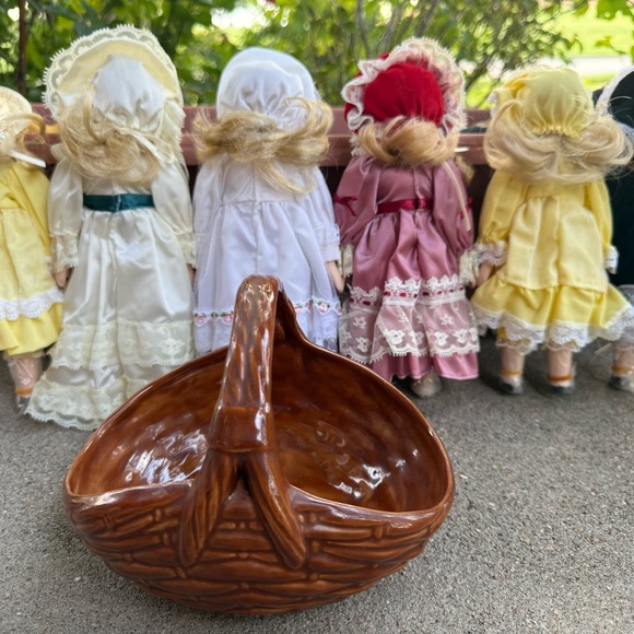 Classic Porcelain Dolls Girls Soft Body Victorian Lacey Dress Sets of 6 - Picture 3 of 17